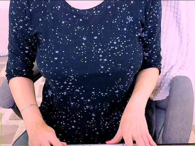 Audreyy webcam