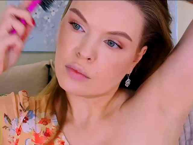 Audreyy webcam