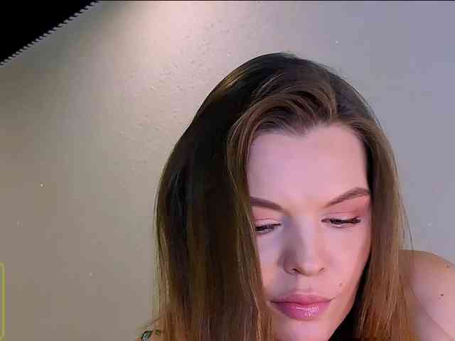 Audreyy webcam