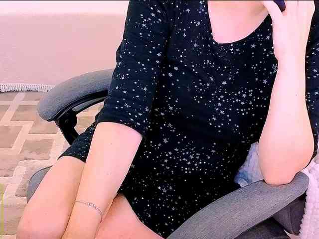 Audreyy webcam
