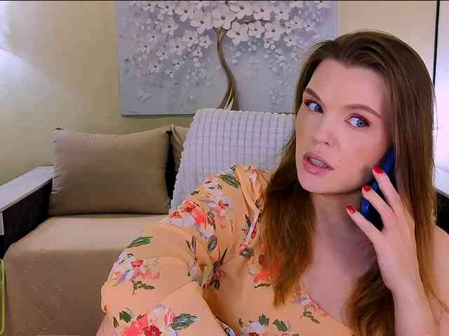 Audreyy webcam