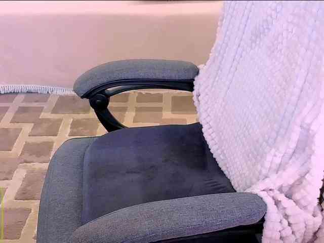 Audreyy webcam