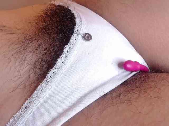GOODGIRLYUMMM webcam