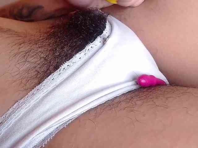 GOODGIRLYUMMM webcam