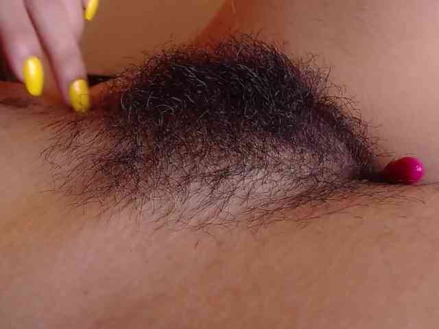 GOODGIRLYUMMM webcam