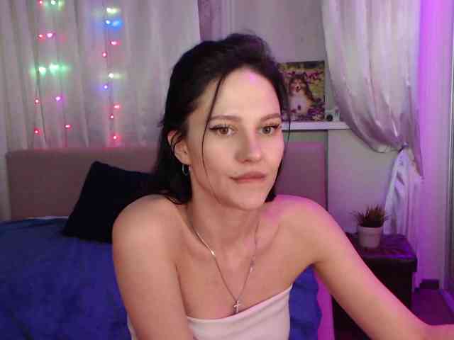 Zlata777 webcam