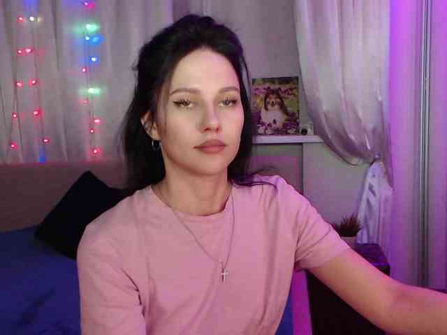 Zlata777 webcam