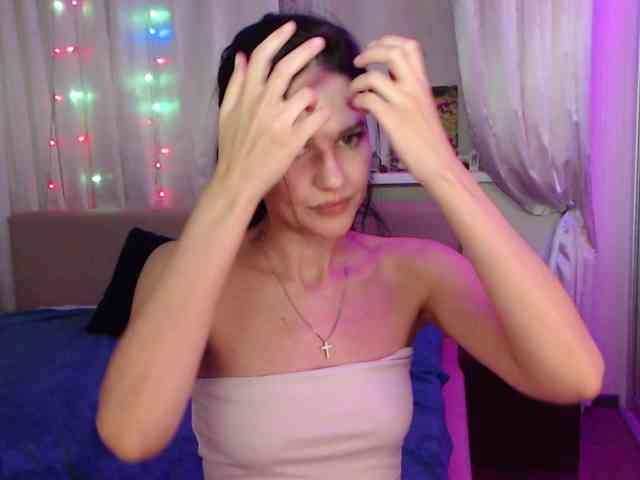 Zlata777 webcam