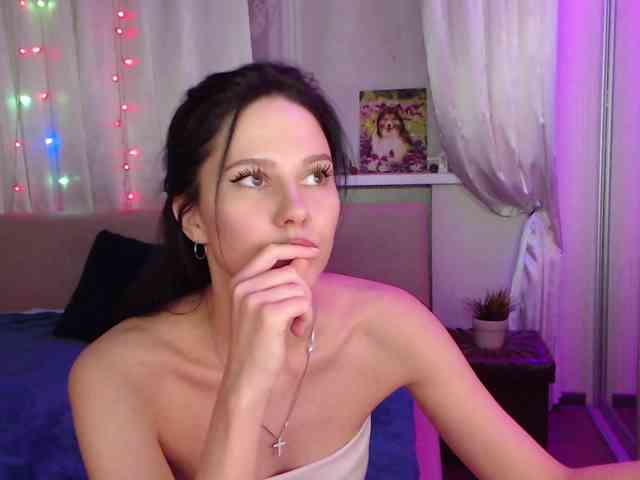 Zlata777 webcam