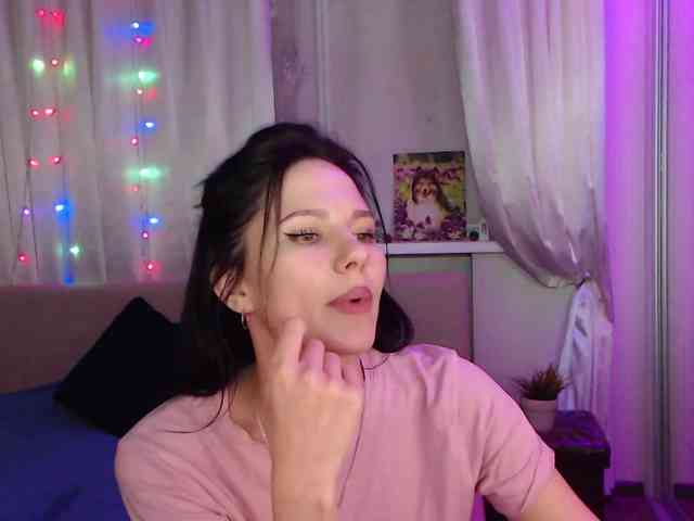 Zlata777 webcam