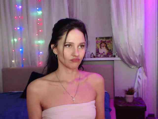 Zlata777 webcam