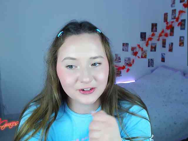 -EmilyxGrasez- webcam