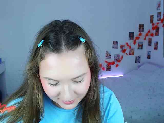 -EmilyxGrasez- webcam