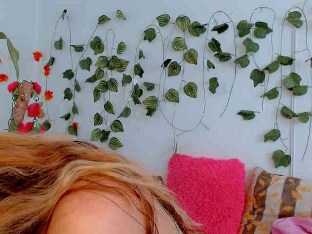 Sabrinaolsons webcam