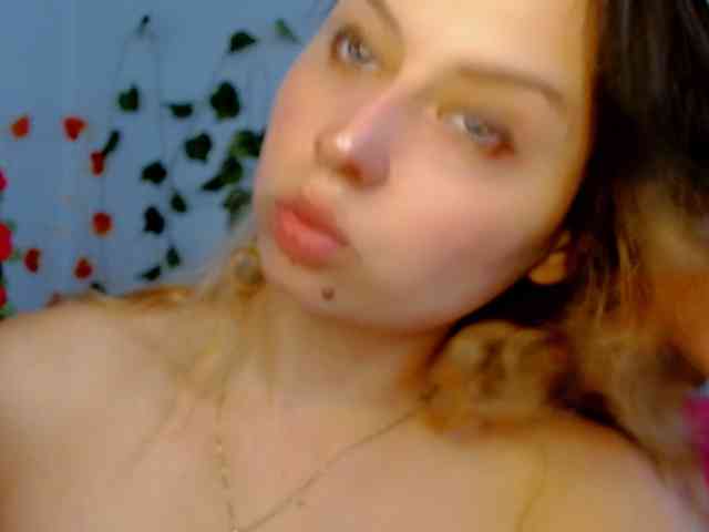 Sabrinaolsons webcam