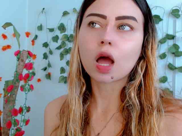 Sabrinaolsons webcam