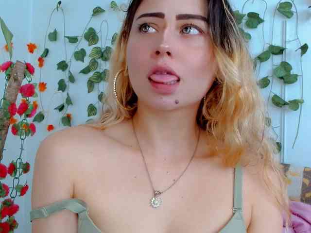 Sabrinaolsons webcam