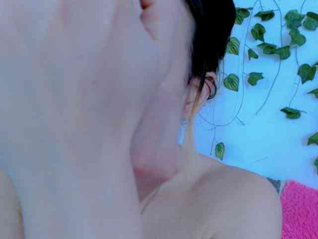 Sabrinaolsons webcam