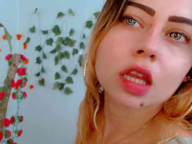 Sabrinaolsons webcam