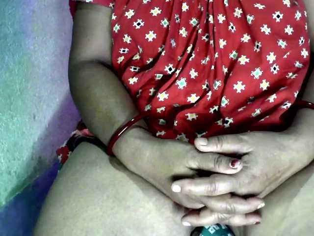 VyxenRose webcam