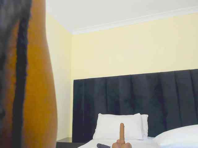 Pretty-Queen webcam