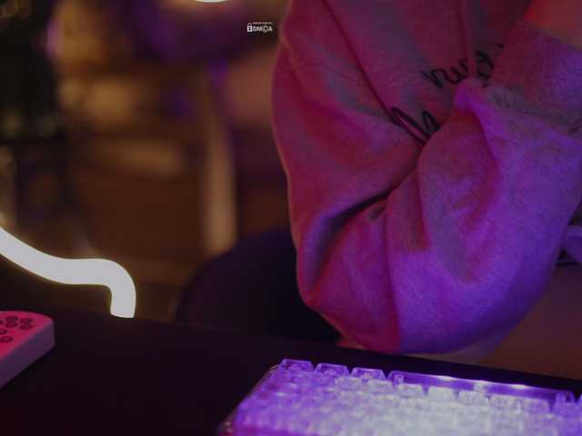 DianaMurrhorny on cam