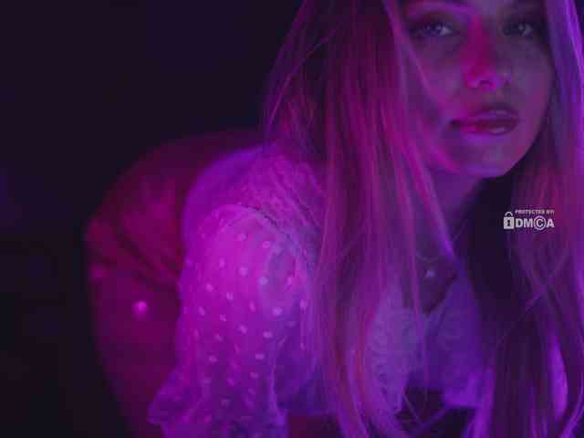 D_i_aM webcam