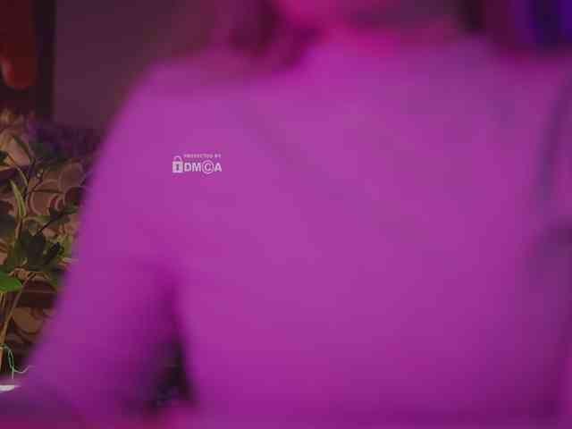 D_i_aM webcam
