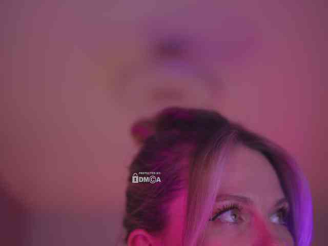 D_i_aM webcam