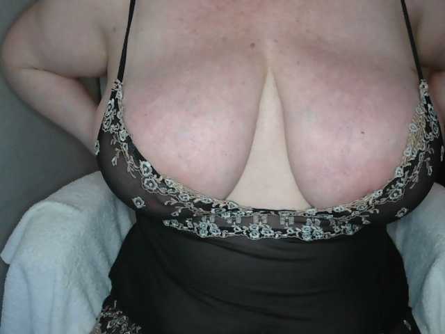 meloncitos25 webcam