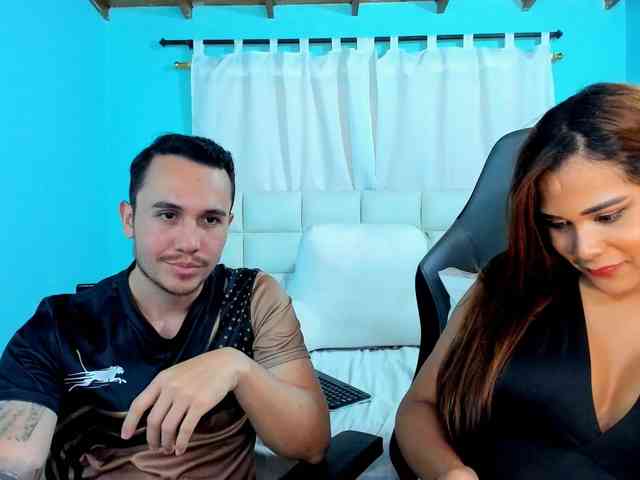 sweet-couple-latin webcam