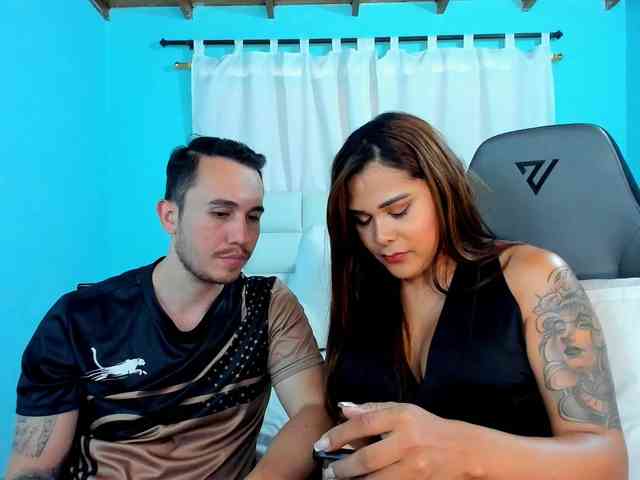 sweet-couple-latin webcam
