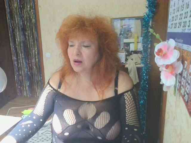 LadaMay webcam