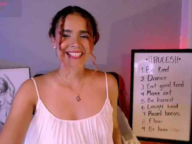 Bikergiirl webcam