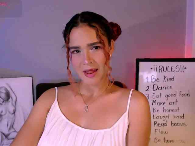 Bikergiirl webcam