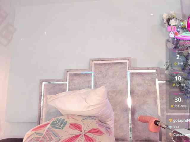 GabyyJones webcam