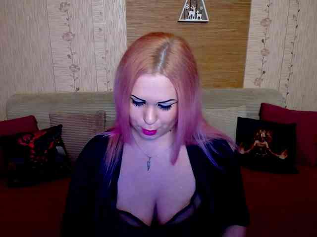 AnnessixReign webcam