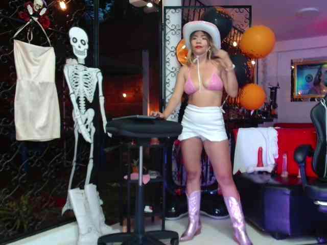 hot-sexy-bunny webcam