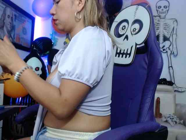 hot-sexy-bunny webcam