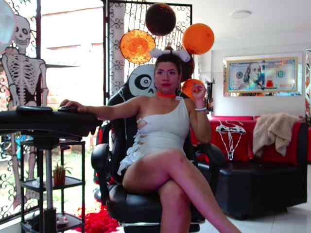 hot-sexy-bunny webcam