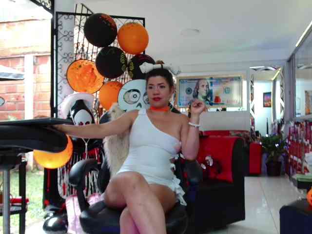 hot-sexy-bunny webcam