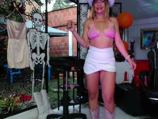 hot-sexy-bunny webcam