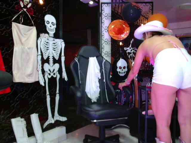 hot-sexy-bunny webcam