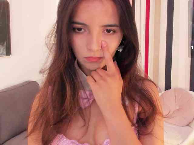 Raychell_Black webcam