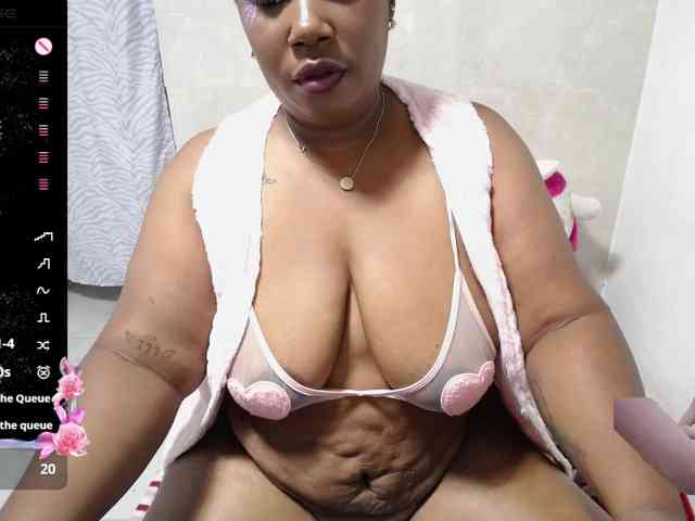 thickebonymilf webcam