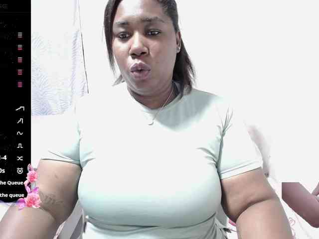 thickebonymilf webcam
