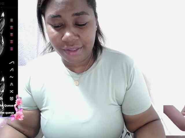 thickebonymilf webcam