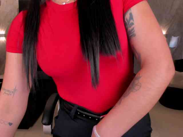 AlyssaDean webcam