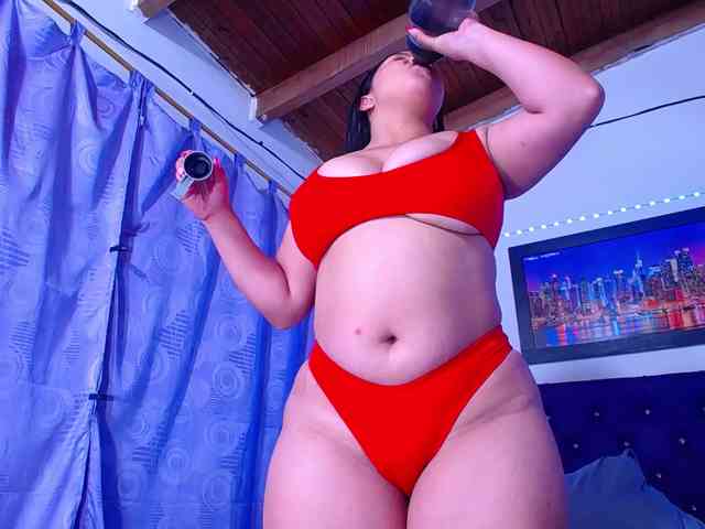 Natural-boobs webcam
