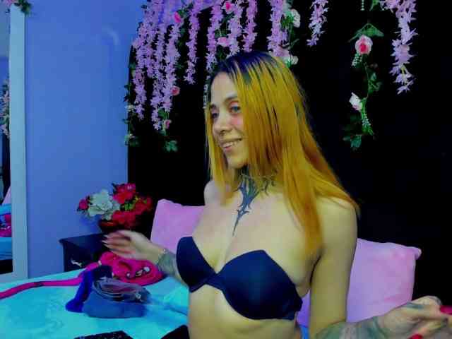 AnalHade webcam